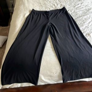 Chico’s Travelers Easy Chic Soft Pant